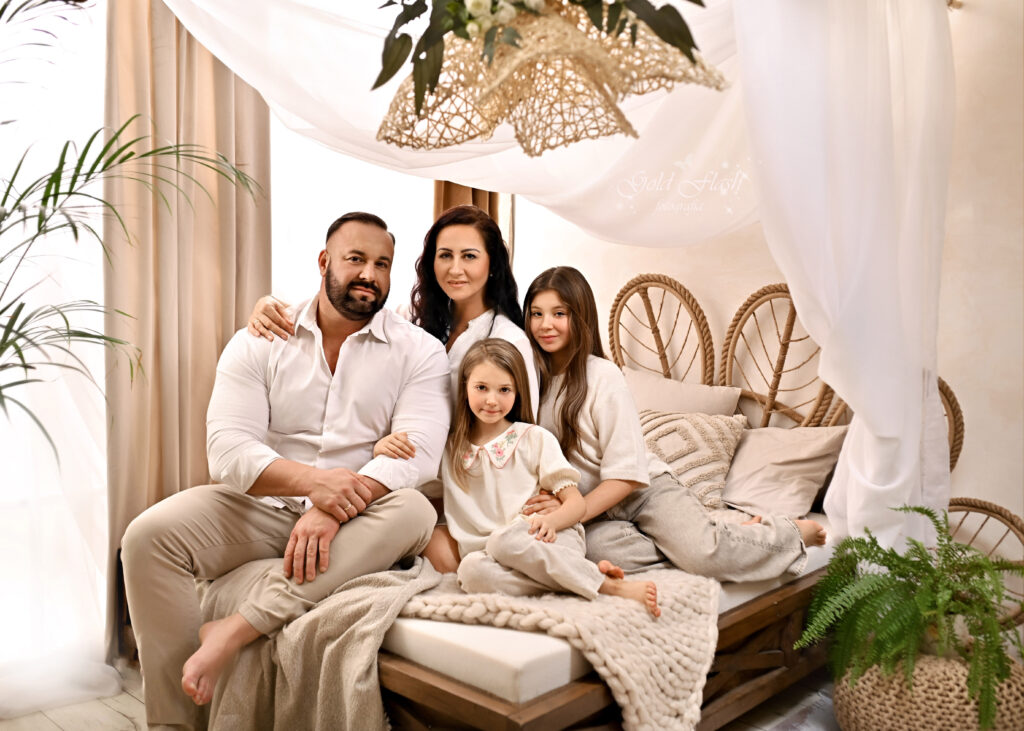 sesja rodzinna fotograf Wołomin gold flash